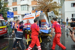 femeie targa incendiu ambulanta