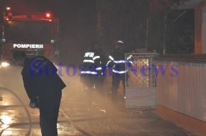 pompieri incendiu casa noaptea1