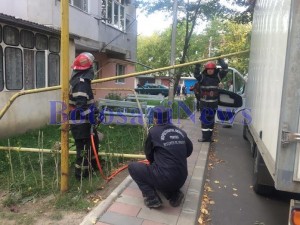 conducta gaz acrosata de camion la Dorohoi