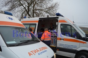 ambulanta accident leorda microbuz1