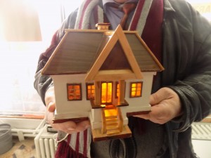 casa lui Eminescu in miniatura