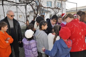 cadouri pentru copiii din Trusesti -Botosani