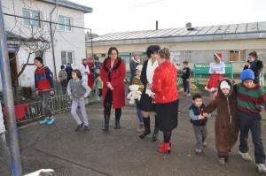 cadouri pentru copiii din Trusesti -Botosani