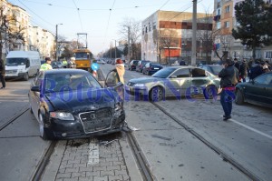 accident vw passat cu audi1