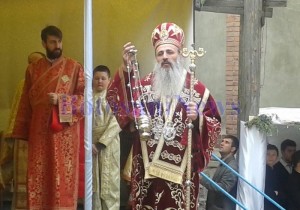 IPS Teofan la slujba de Sfantul Gheorghe Botosani