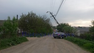 accident masina in stalp pe Aleea Gheorghe Hasnas- Botosani