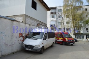 ambulanta smurd barbat cazut de la inaltime restaurant dalas botosani3