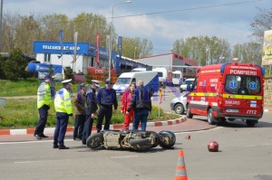 scuter accident sens giratoriu sucevei Botosani