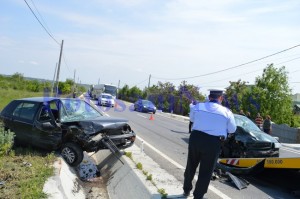 wv cu audi accident manastirea doamnei