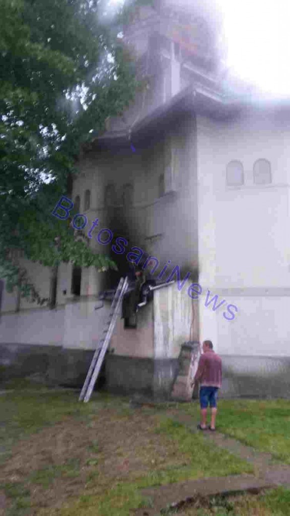 incendiu la biserica din copalau- botosani