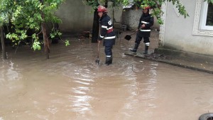 inundatii- pompieri- botosani