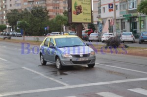 accident Dacia Logan- taxi pe Calea Nationala din botosani