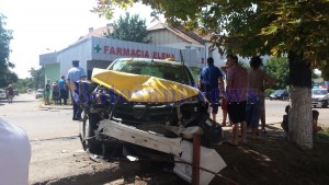 accident taxi furat trusesti.2