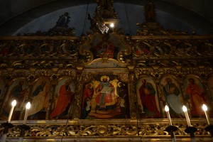 altar biserica