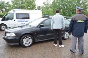 politie frontiera tigari in portbagaj