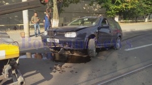 vw golf accident scuar