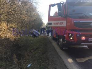 accident-padure-zaicesti-masina-rasturnata-1