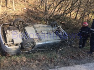 accident-padure-zaicesti-masina-rasturnata