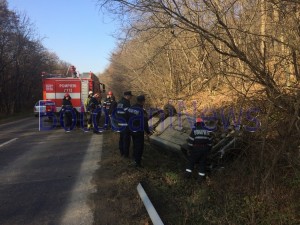 accident-padure-zaicesti-masina-rasturnata-cupola