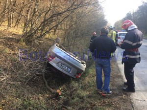 accident-padure-zaicesti-masina-rasturnata-cupola3