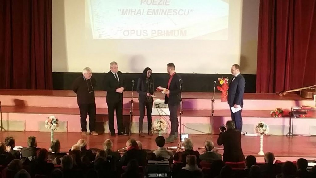 Ciprian Popescu- premiu pentru debut in poezie la Botosani