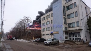 incendiu fabrica upss botosani (2)