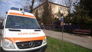 ambulanta in fata la laurian