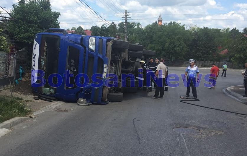 camion cu floarea soarelui rasturnat la dorohoi botosani