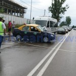 accident microbuz taxi - alfa land- botosani