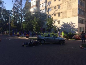 accident taxi motocicleta bulevardul mihai eminescu botosani