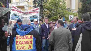 protest instructori auto 2