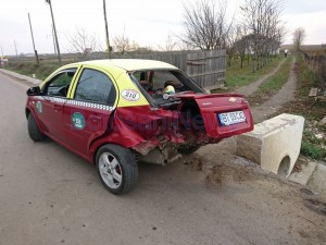 accident taxi curtesti baiceni