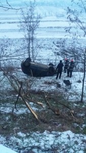 accident, stiri, masina rasturnata, ipotesti , botosani