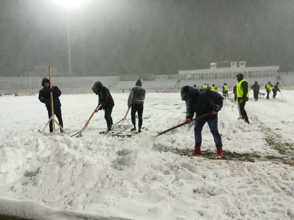 stadionul municipal, zapada, botosani, stiri, fc botosani