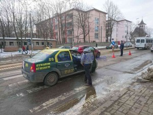 stiri, botosani, accident textil, taxi (2)