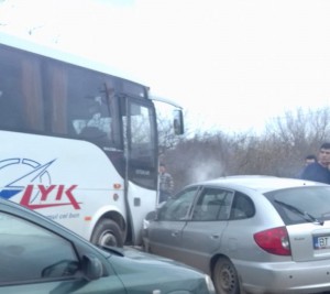 accident, stiri, autobuz, botosani , saveni