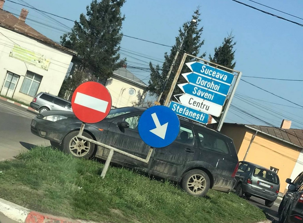 masina pe scuar, stiri, botosani