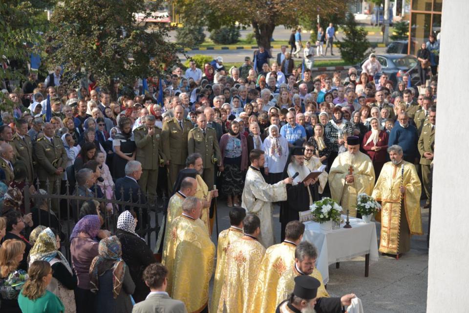 sfintire clopotnita, centrul militar, stiri, IPS, botosani