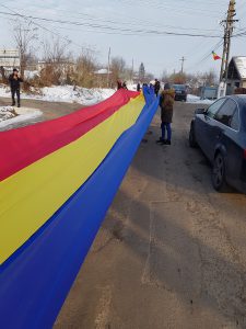 drapelul Romaniei desfasurat la Todireni- Botosani