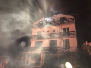 incendiu pensiune predeal, stiri, botosani