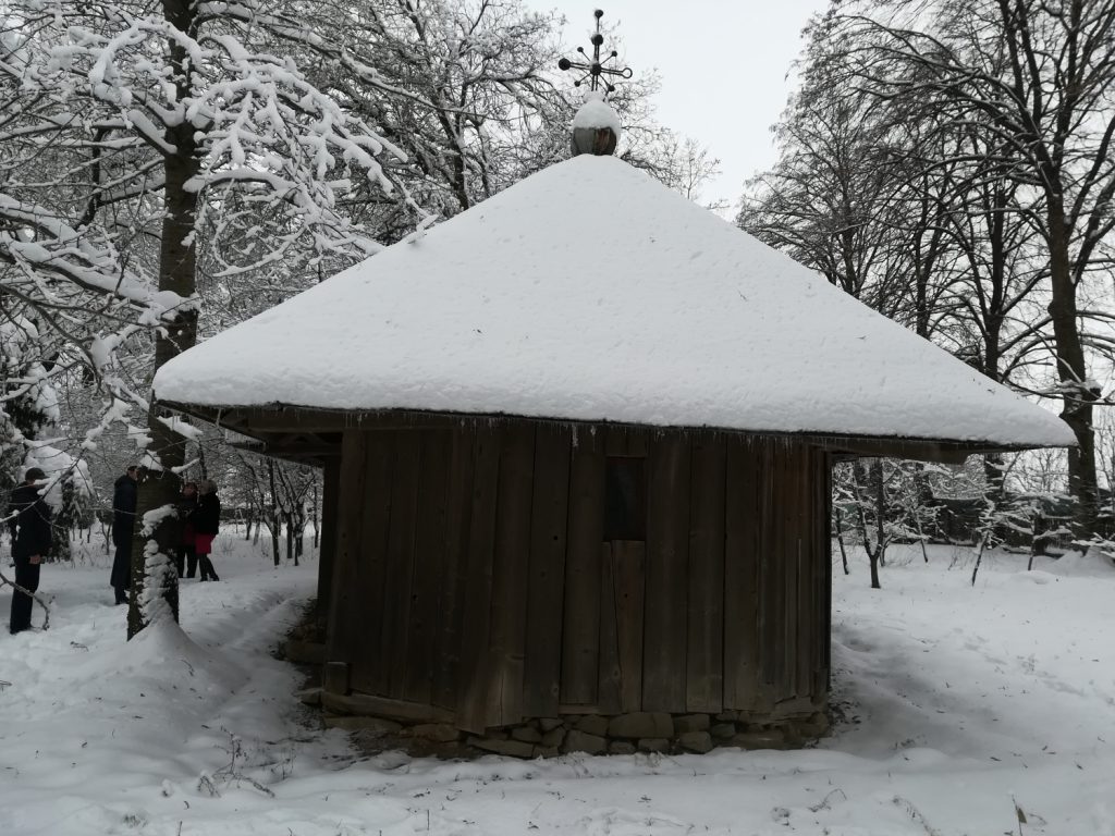 biserica dobrinauti hapai, stiri, botosani, varfu campului