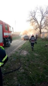 incendiu autoturism, stiri, botosani, rosiori