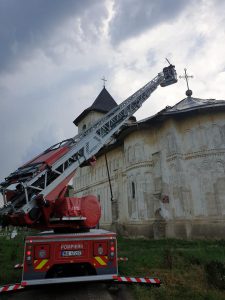 Biserica Cuvioasa Parascheva din Stefanesti- judetul Botosani