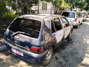 renault clio ars, masina arsa, stiri botosani, botosaninews (1)